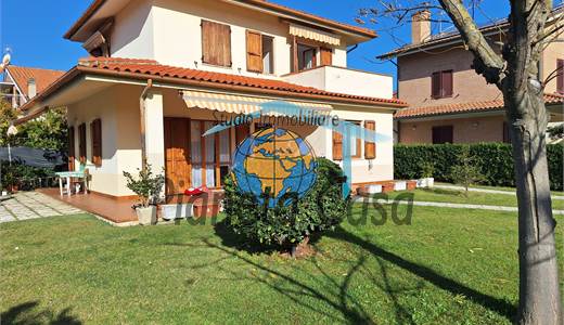 VILLA INDIPENDENTE
